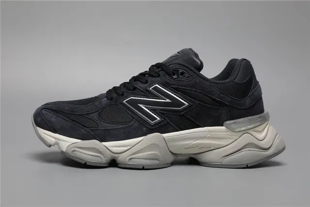 New Balance 9060 azul marinho e creme tênis lifestyle 9