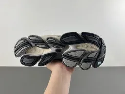 New Balance 9060 حذاء رياضي للأسلوب الحياتي وردي رمادي 8
