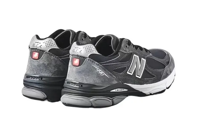 New Balance 990 Chaussures de course mesh et daim gris charbon 3