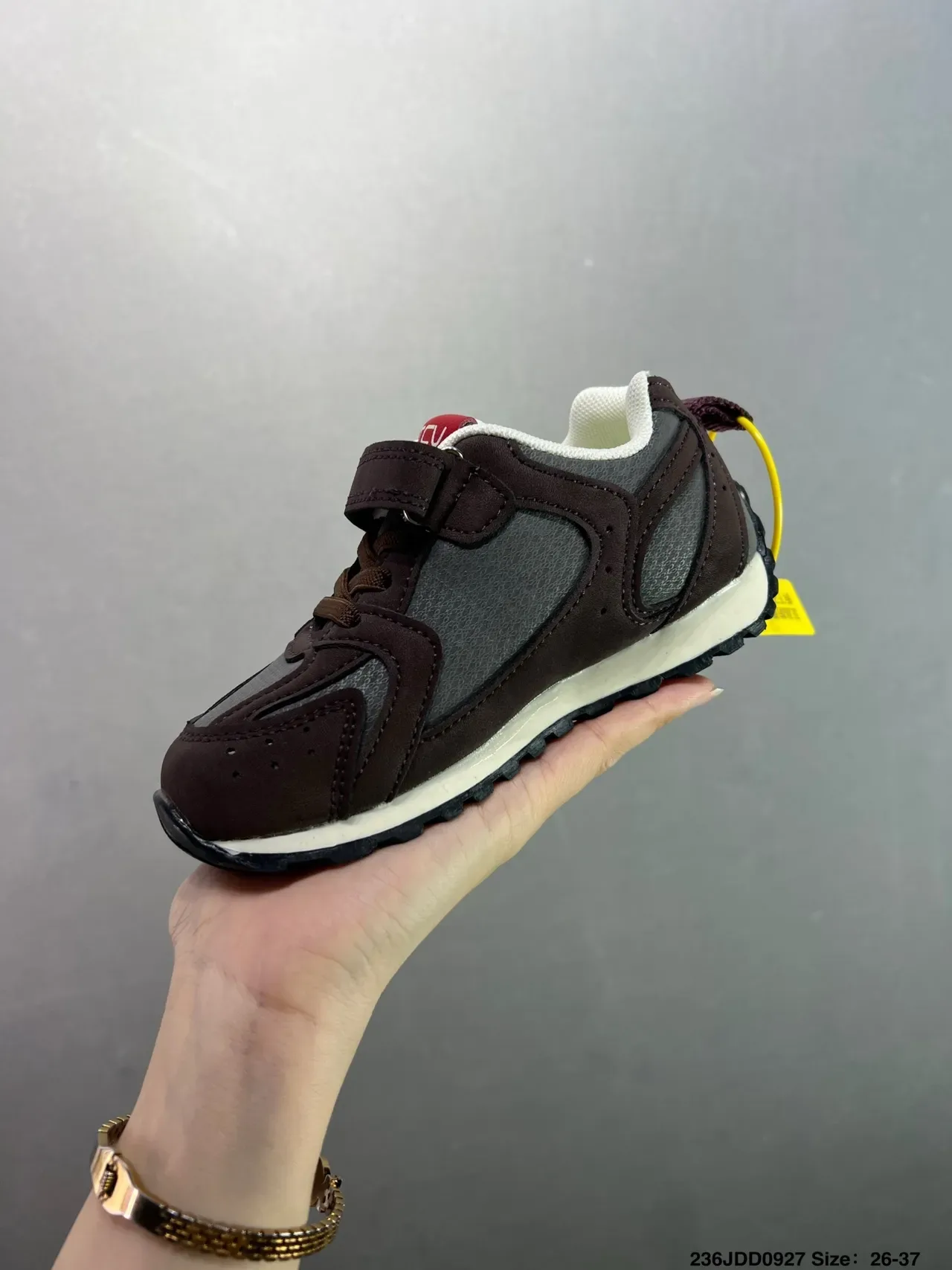 New Balance 996 Marrón Rojo Sneakers Lifestyle para Niños 22