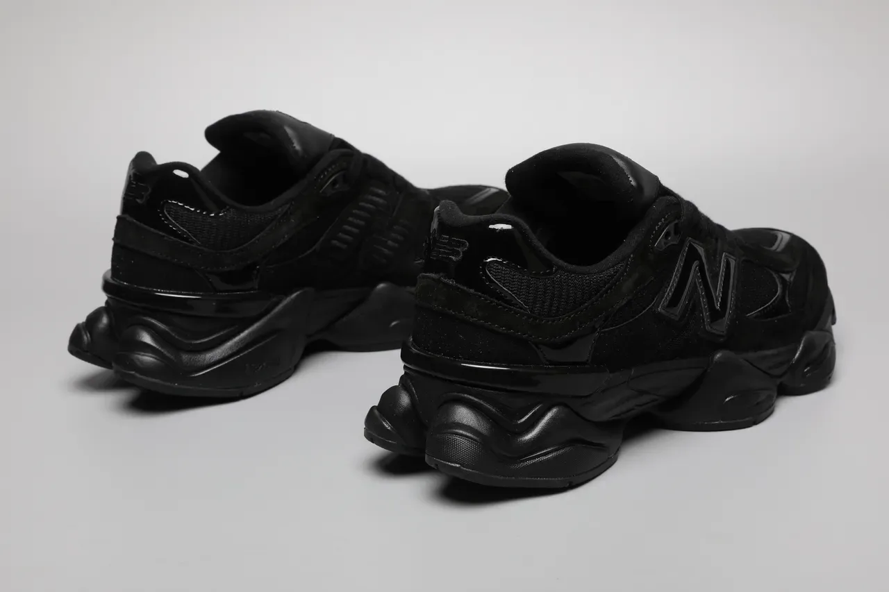 New Balance Black Monochrome Sculpted Chunky Midsole Lifestyle Sneakers 3