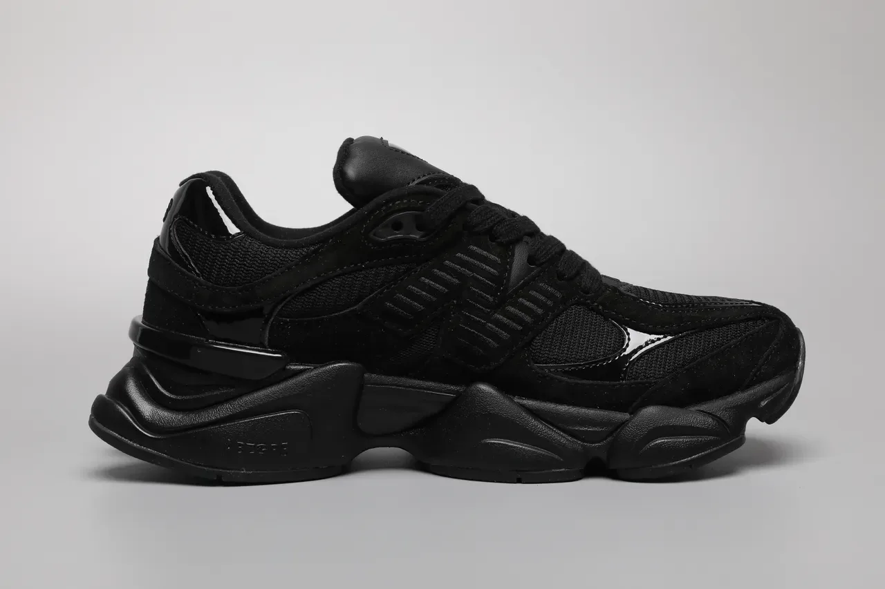 New Balance Black Monochrome Sculpted Chunky Midsole Lifestyle Sneakers 8