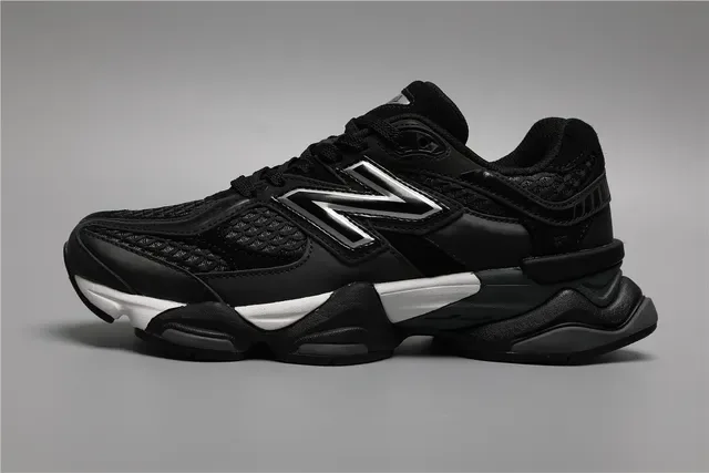 New Balance Black White Chunky Layered Midsole Mesh And Synthetic Overlay Construction Lifestyle Sneakers 9