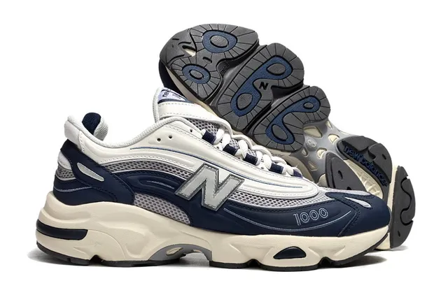 New Balance Navy White Midsole Malha E Overlay Sintético Tênis Chunky 4