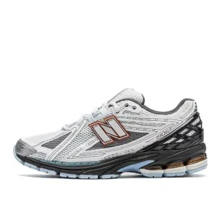 New Balance 白色灰色 网面和合成材质鞋面 结构化 TPU 笼 跑鞋