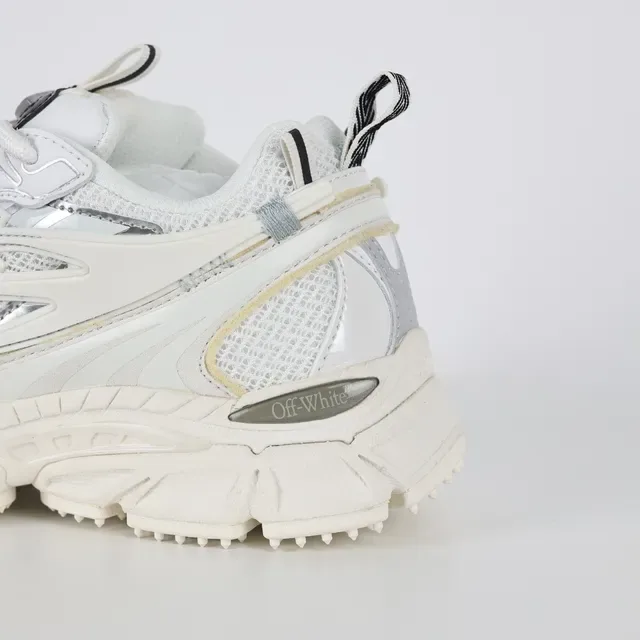 New Balance Branco Prata Tênis Chunky com Solado Multicamadas Malha e Superposição Sintética 4