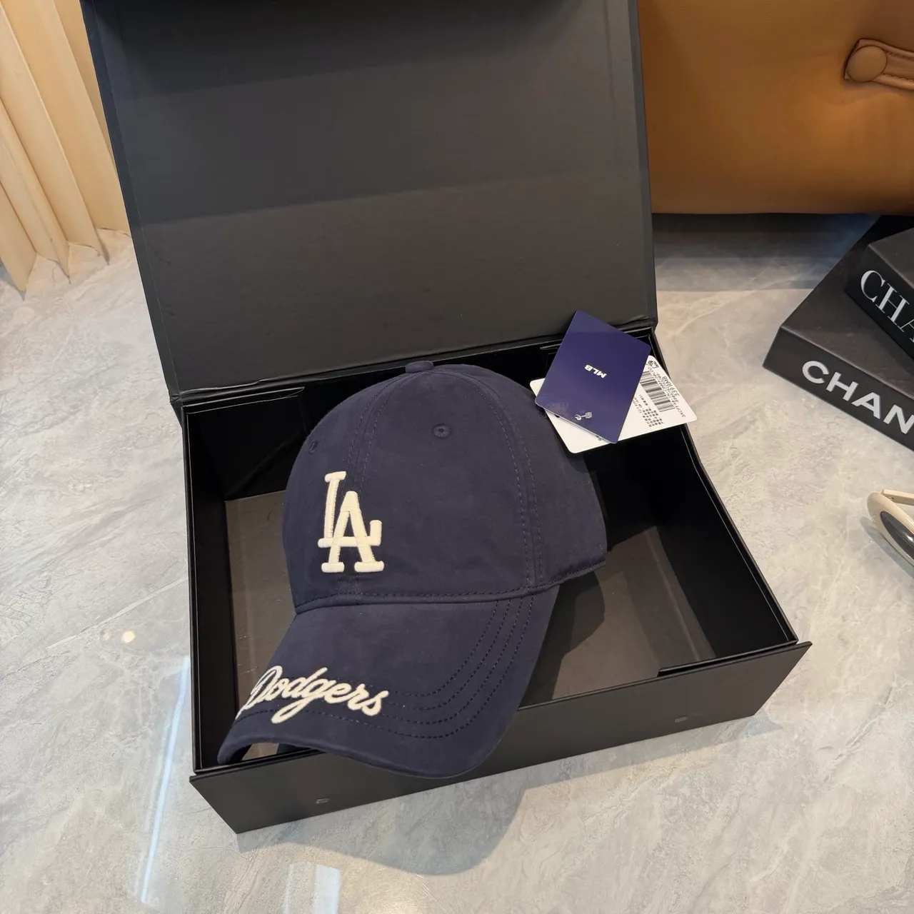 New Era 海军白色结构刺绣标志棒球帽 6