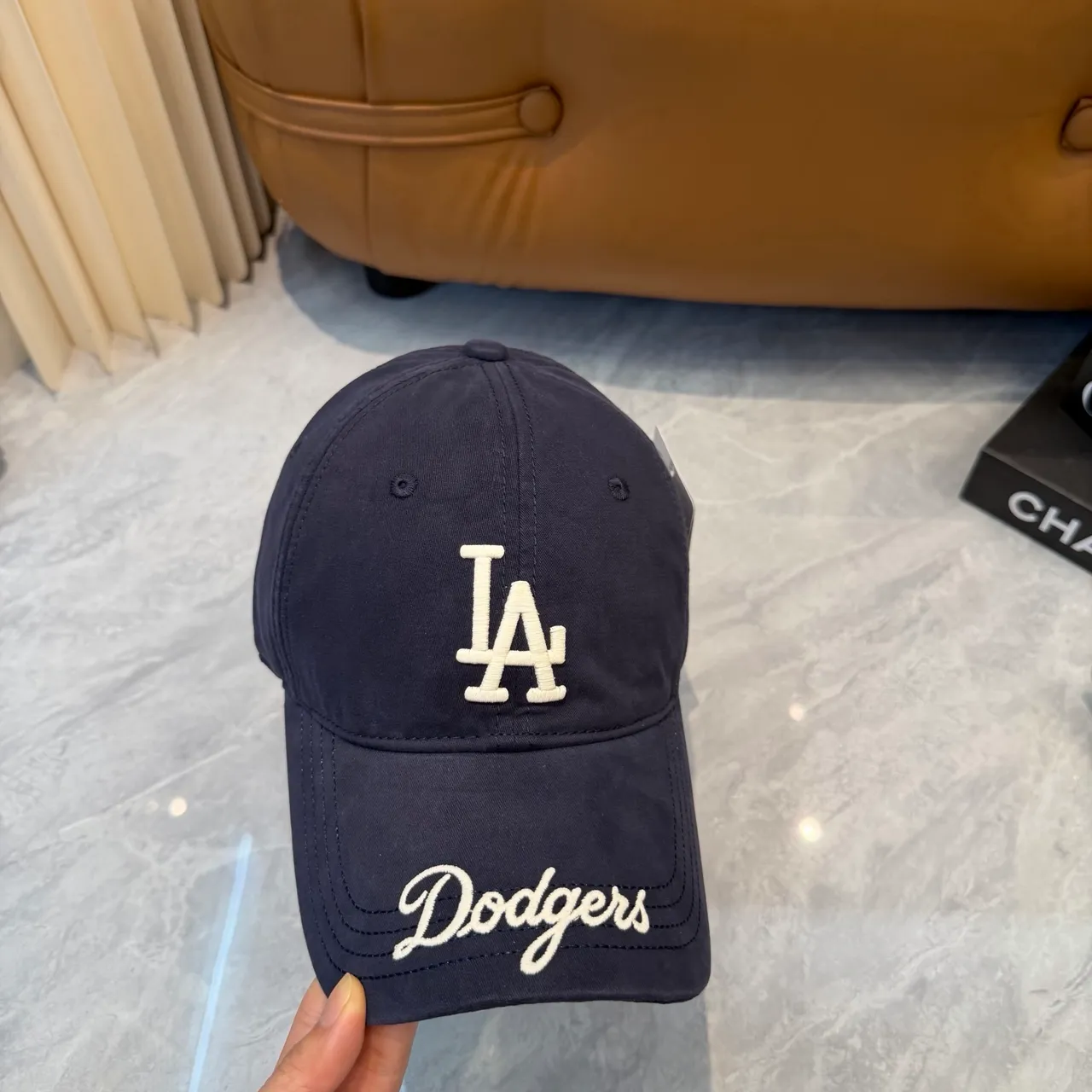 New Era 海军白色结构刺绣标志棒球帽 9