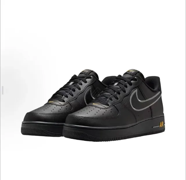 Nike Air Force 1 جلد أسود وذهبي وشبكة في الأعلى إطار Swoosh فضي معدني حذاء رياضي أسلوب حياة 6