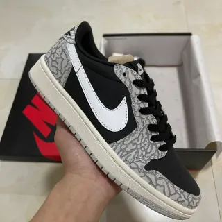 Nike Air Jordan 1 Low حذاء أسلوب حياة مطبوع بتصميم الفيل