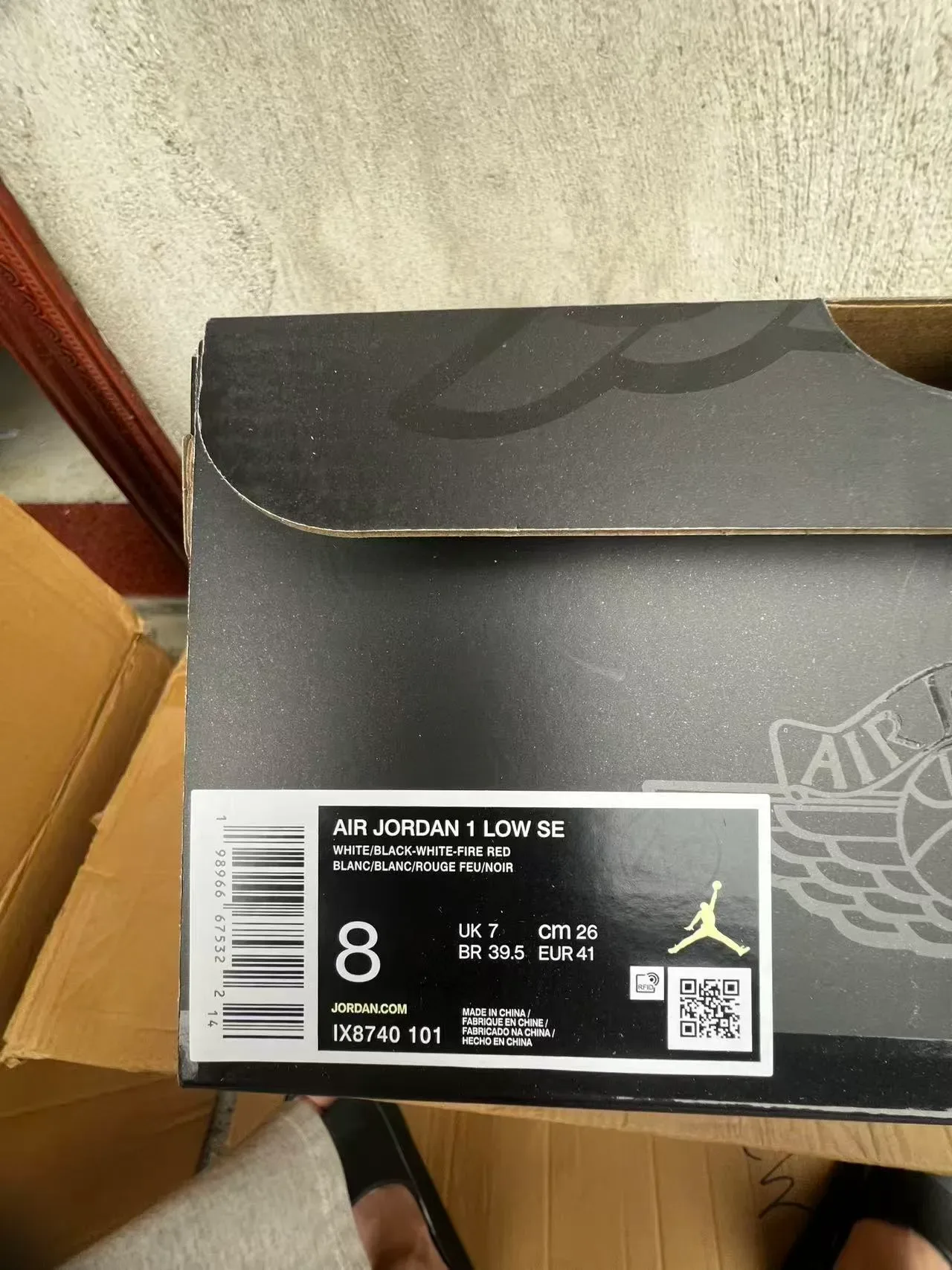 Nike Air Jordan 1 Low 长颈鹿印花 Haircalf 生活方式运动鞋 10