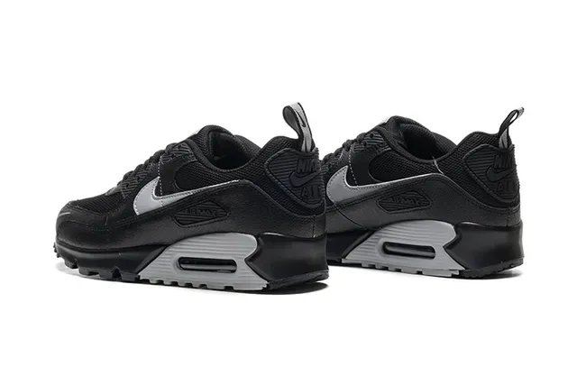 Nike Air Max 90 Black and Light Gray Lifestyle Sneakers 3
