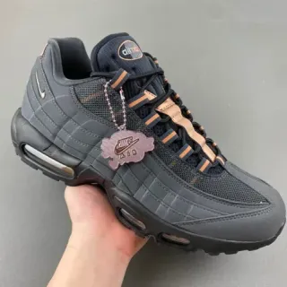 Nike Air Max 95 رمادي بيج أعلى مبطن توسيد مرئي حذاء رياضي أسلوب حياة