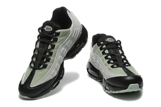 Nike Air Max 95 Light Gray and Pale Green Lifestyle Sneakers 4