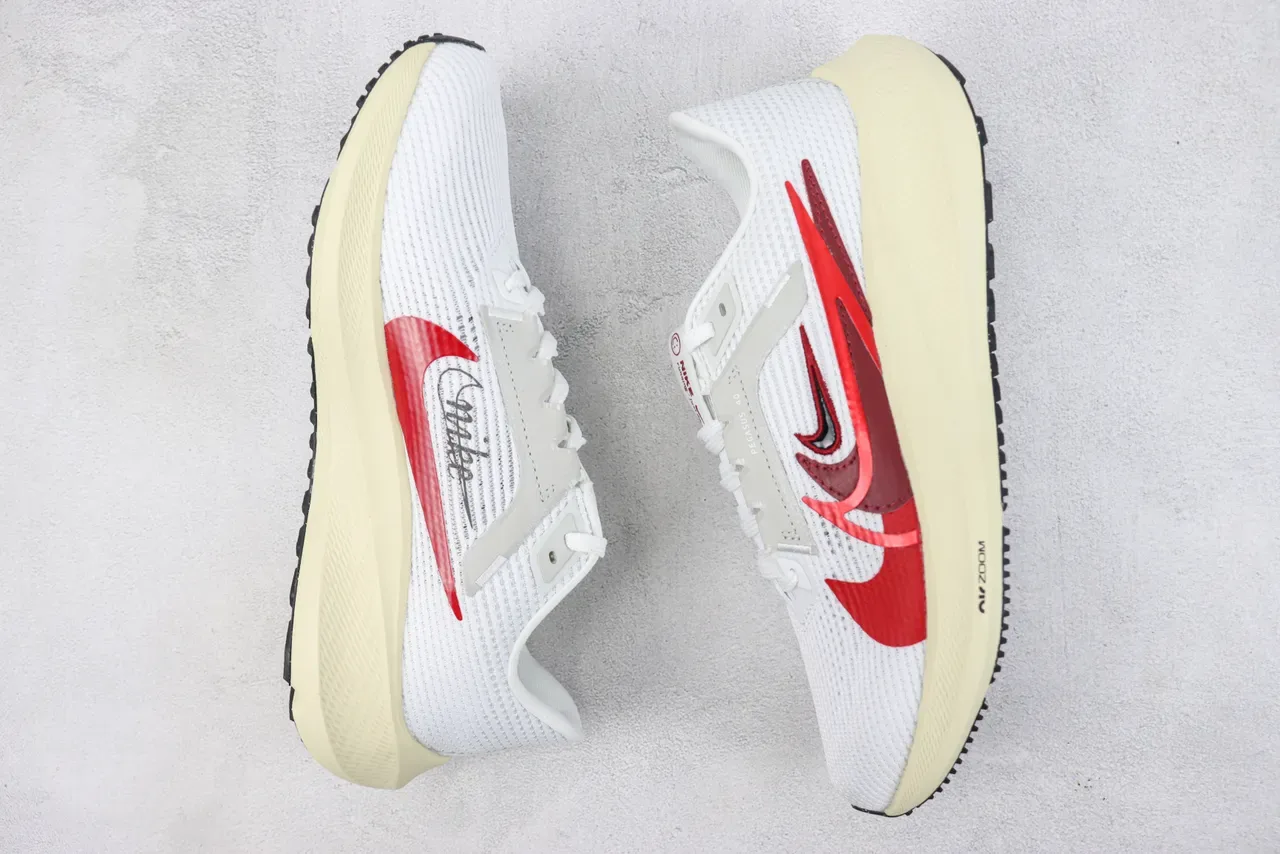 Nike Air Zoom Pegasus 40 白红米色跑鞋 2
