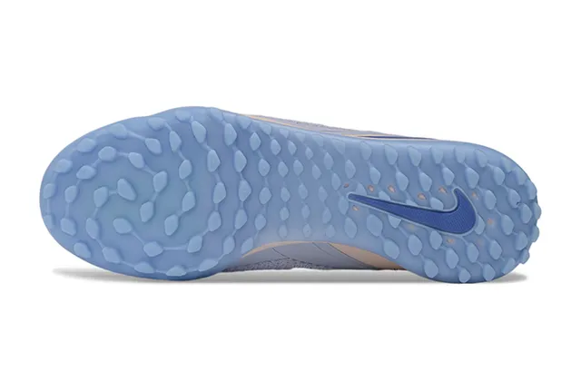 Nike Beige Blue Low-Profile Knit Upper Turf Soccer Shoes 6