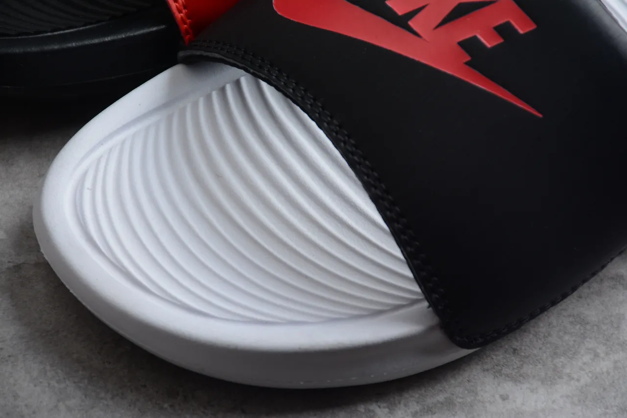 Nike Benassi JDI Slide Slipper 7