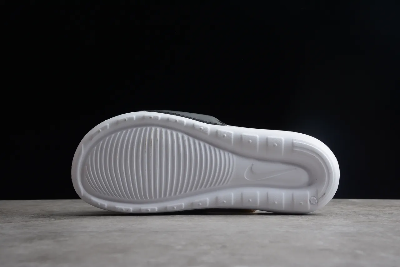 Nike Benassi JDI Slide Slipper 9