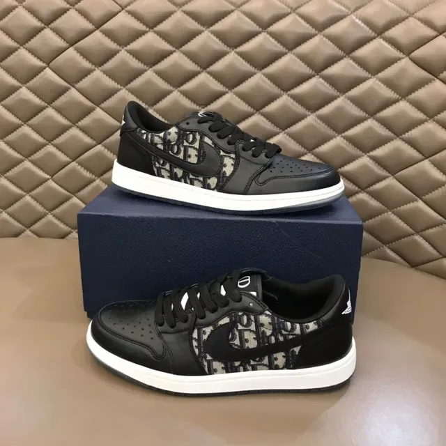 Nike Black Beige Low-Top Monogrammed Side Panel Lifestyle Sneakers 7
