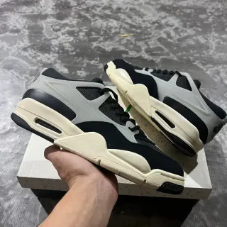 Nike أسود بيج ميدسول منحوت طبقة صناعية وشبكية علوية حذاء أسلوب الحياة