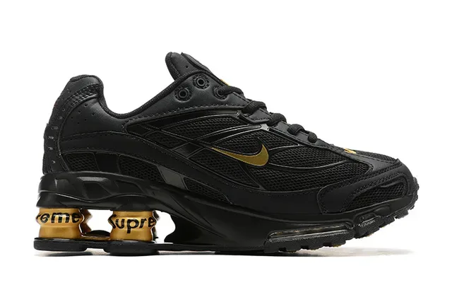 Nike Preto Dourado Malha E Sintético Superior Swoosh Logo Tênis Lifestyle 5
