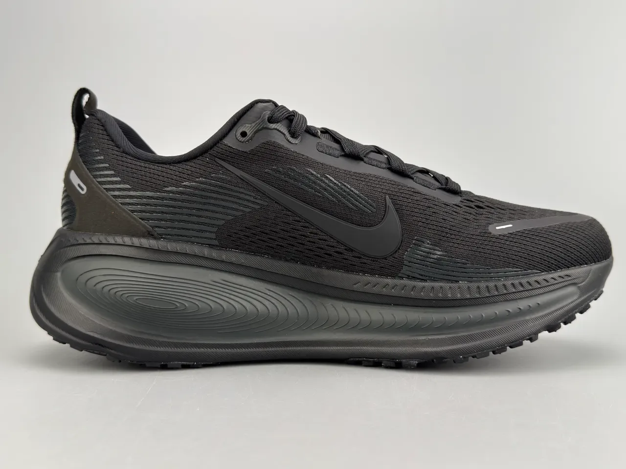 Nike Black Monochrome Engineered Knit Upper Running Shoes 9