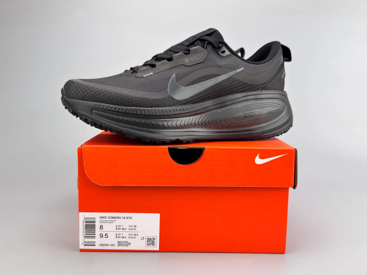 Nike Black Monochrome GORE-TEX Waterproof Upper Running Shoes 4