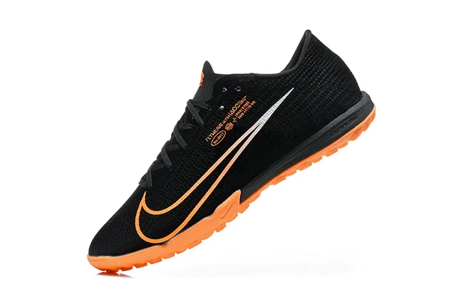 Nike Preto Laranja Flyweave Malha Parte superior ACC Marca Sapatos de Futebol Indoor 4
