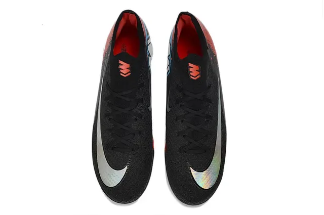 Nike أحذية كرة القدم باللون الأسود والبرتقالي مع upper من التنجيل وكعب turf 2