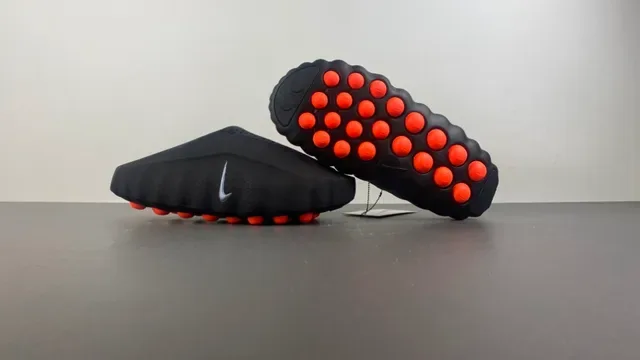 Nike 黑色橙色 透气鞋面 无鞋带 运动鞋 12