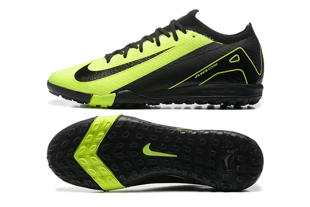 Nike Black Yellow Low-Cut Outsole Turf Soccer Shoes 9