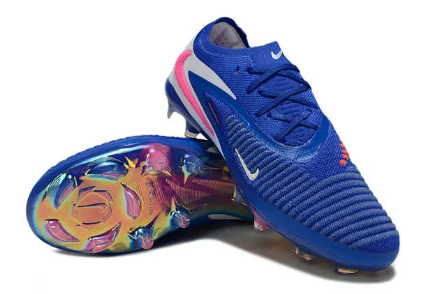 Nike Chaussures de football avec upper knit bleu rose, plaque de semelle irisé pour terrain ferme 4