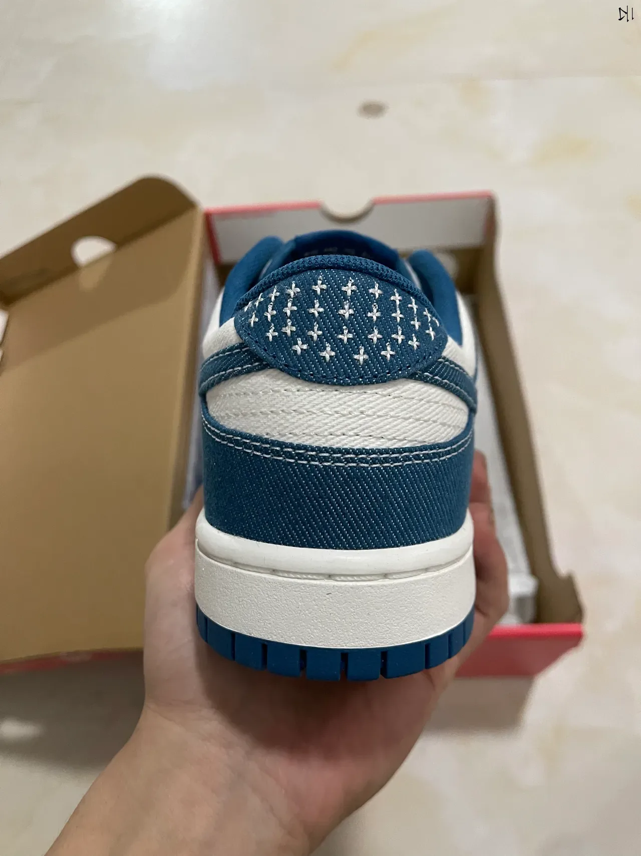 Sneakers Nike Dunk Low Denim Navy et White Lifestyle 5