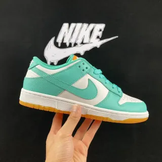 نايك Dunk Low أخضر نعناعي وأبيض حذاء رياضي lifestyle