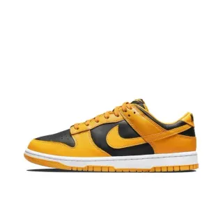 Nike Dunk Low أصفر وأسود لايف ستايل سنيكرز