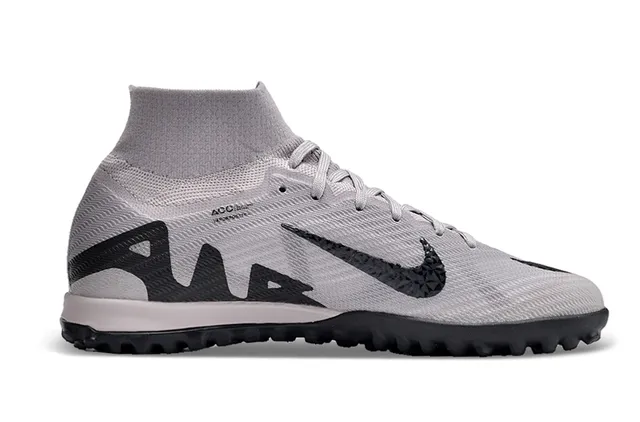 Nike Zapatillas de fútbol turf con upper de calcetín de tejido gris y negro con ondulaciones sintéticas 5