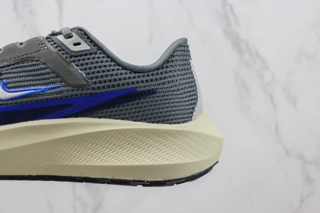 Nike Gray Blue Engineered Mesh Upper Layered Synthetic Overlays Running Shoes 7
