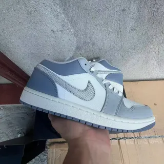 Nike Gray White Low-Top Cupsole Sneakers
