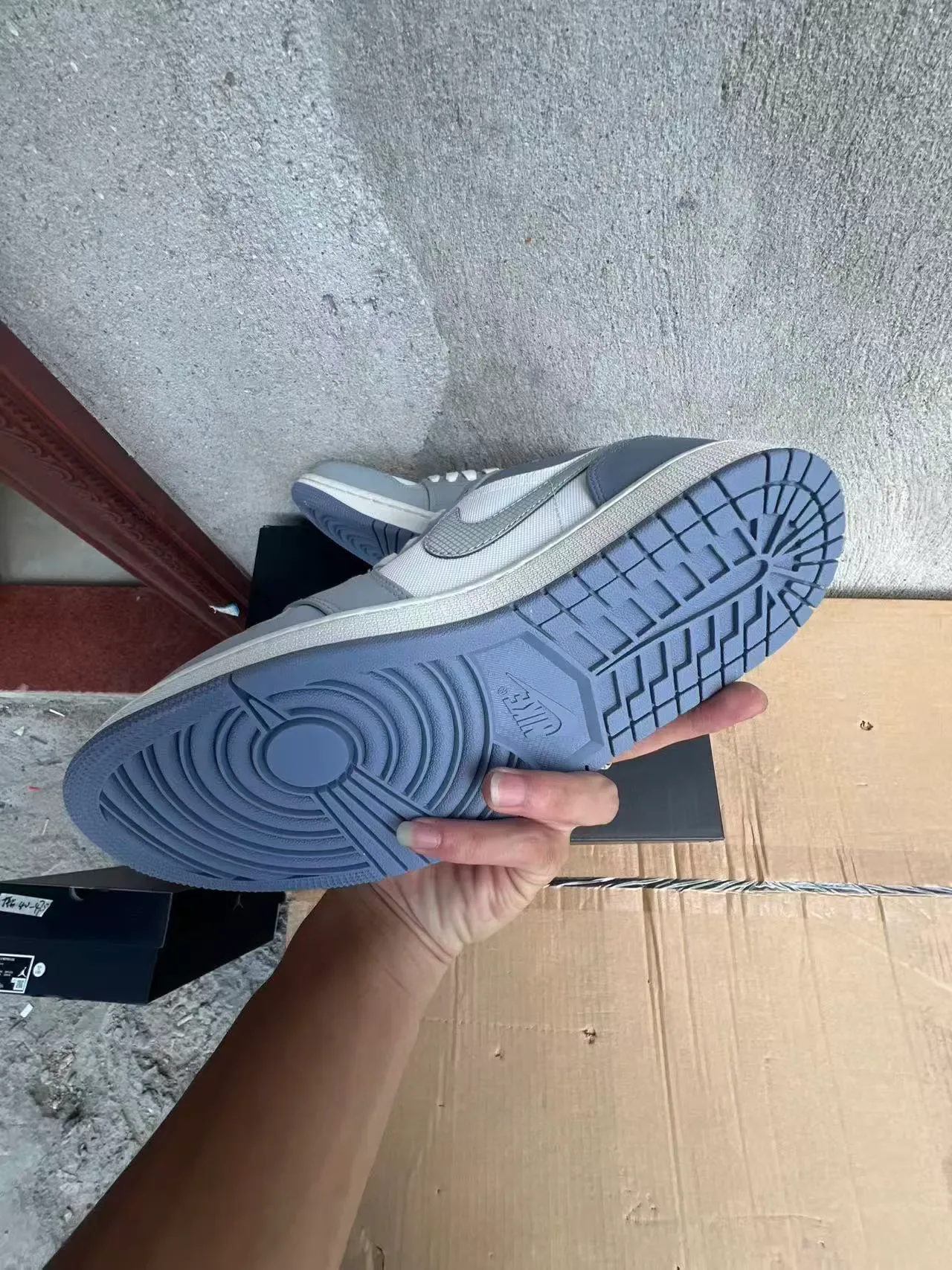 Nike Chaussures Gris et Blanc Low-Top Cupsole 6