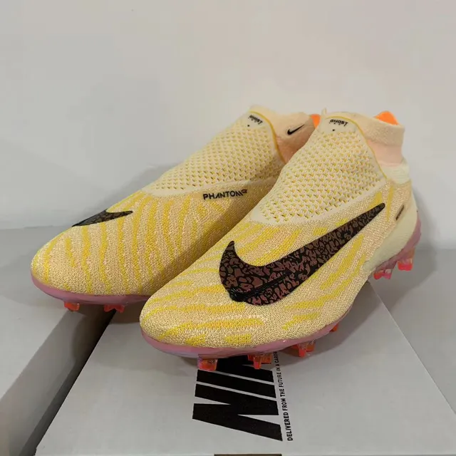 Nike Mercurial Superfly حذاء كرة القدم عالي القطع على أرض صلبة 18