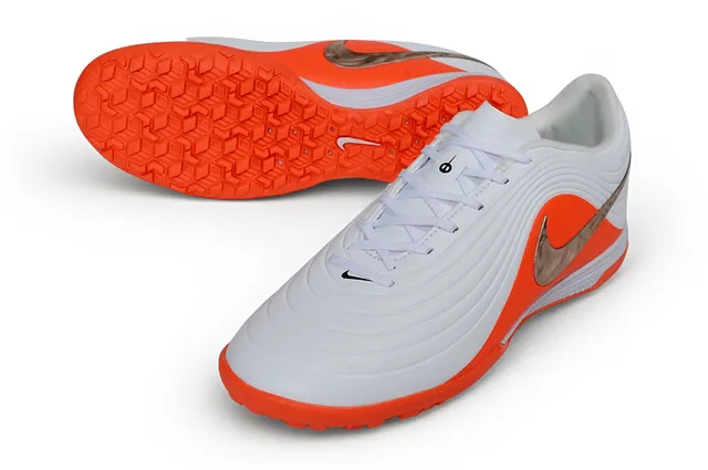 Nike Mercurial Vapor White Orange Low-Profile Wave-Textured Upper Turf Soccer Shoes 5