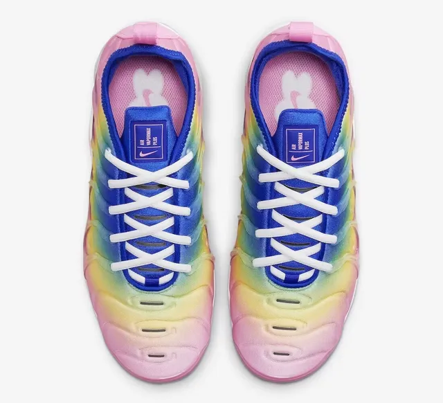 Nike Multicolor White Rainbow Gradient Upper Wavy TPU Cage Lifestyle Sneakers 4