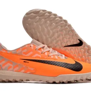 Nike Chaussures de football orange beige synthétique coupe basse pour gazon artificiel