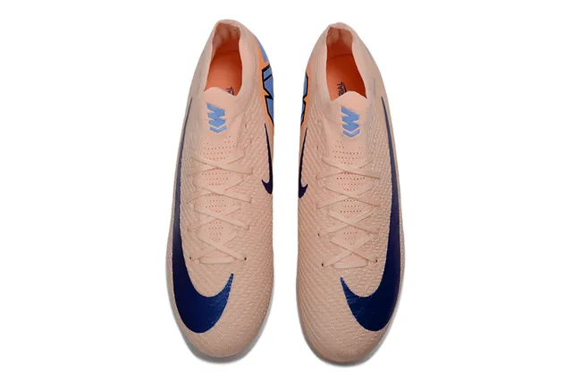 Nike zapatillas de fútbol naranja y púrpura low-cut con upper de ajuste sock-fit y construcción de knit similar a Flyknit para firm-ground 2