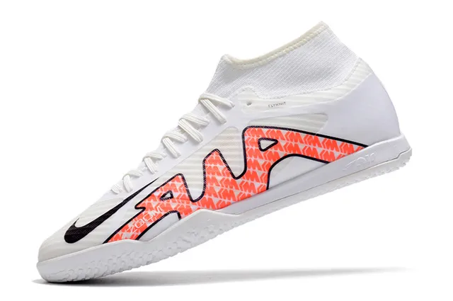 Nike Phantom GT इनडोर सोना गुलाबी धातु चांदी ऊपरी सॉक-फिट कॉलर इनडोर सॉकर जूते 15