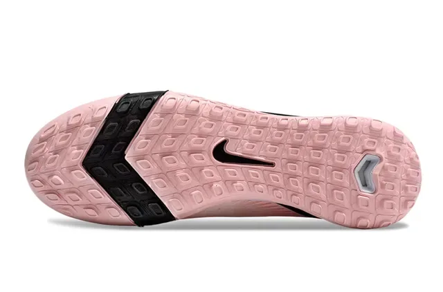 Nike Pink Black Knit Upper Wave-Pattern Overlays Turf Soccer Shoes 6