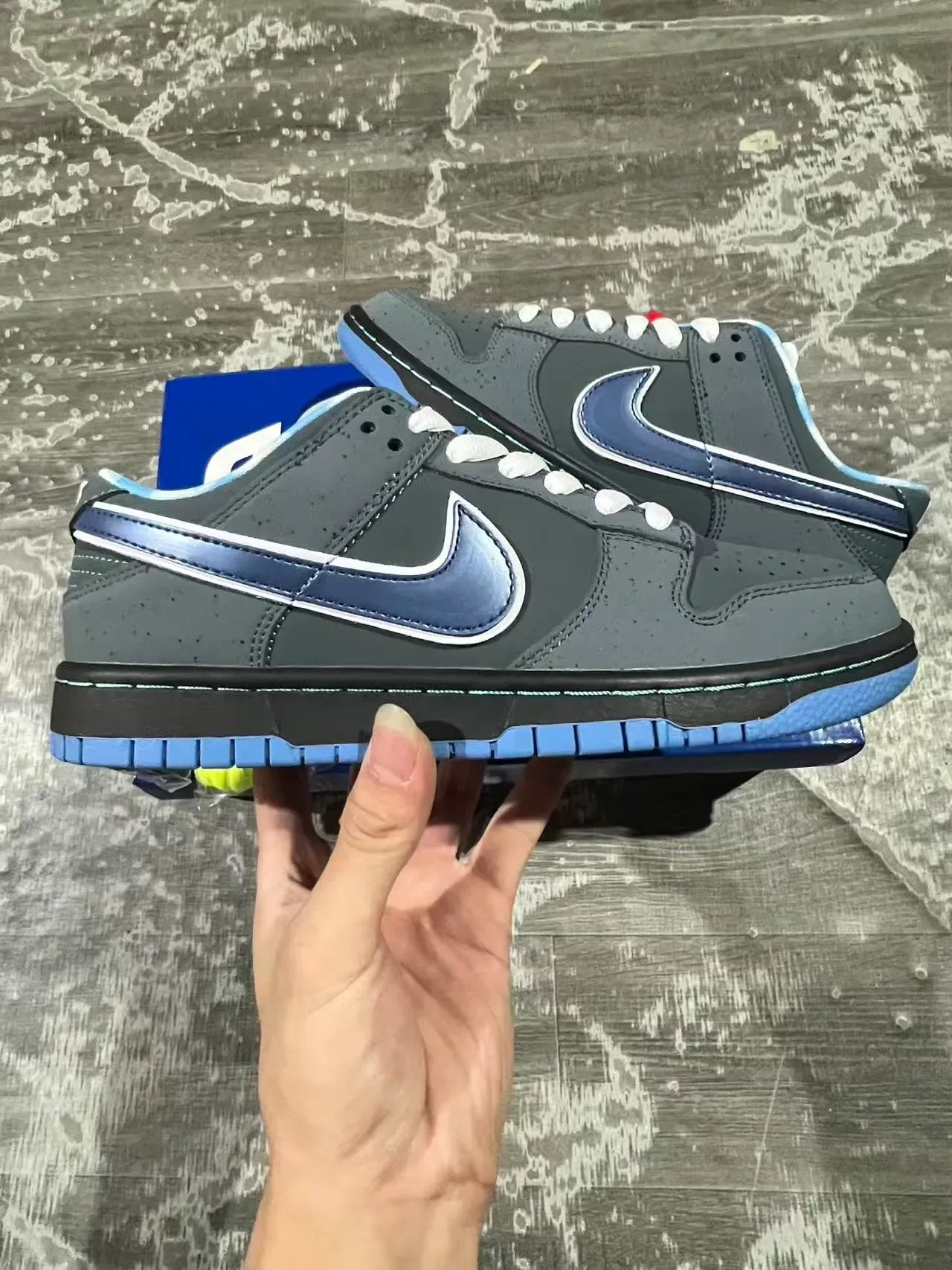 耐克 SB Dunk Low 灰蓝勾滑板鞋 7