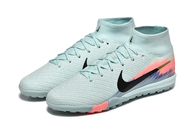 Nike United أحذية كرة القدم للعشب الأزرق الوردي مع جوارب نسيجية مع كولار مقطوع متوسط للجزء العلوي 8