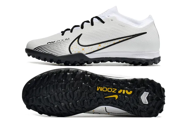 Nike সাদা কালো Flyknit উপরের Swoosh ওভারলে টার্ফ ফুটবল জুতা 6