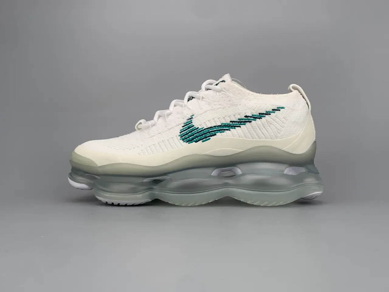 Nike Blanc Bleu Flyknit Upper Unité d'Air Visible Plein Longueur Lifestyle Sneakers 18